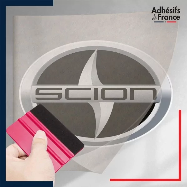 stickers sous film transfert logo voiture - SCION