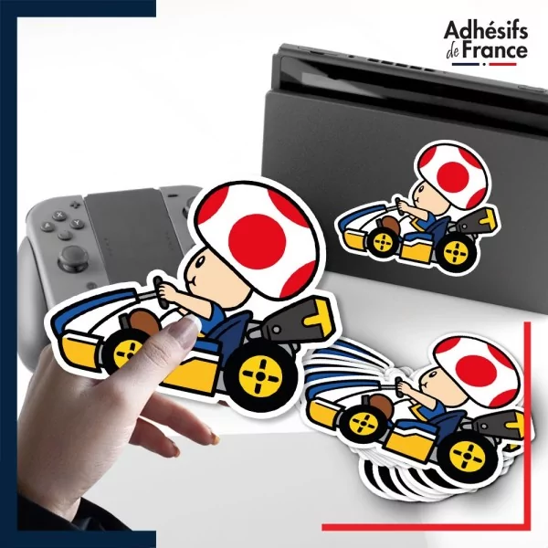 autocollant petit format Super Mario - Toad kart