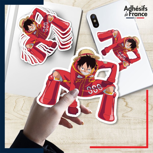 autocollant petit format One Piece - Luffy tenue SSG