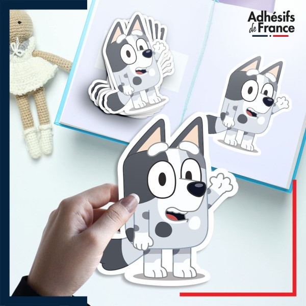 autocollant petit format Bluey - Muffin salut