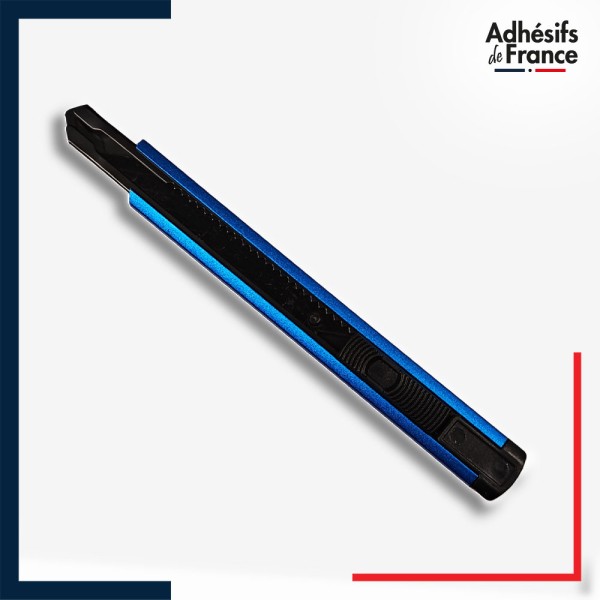 Cutter 9 mm professionnel avec lame sécable