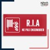 Signalétique de sécurité incendie - RIA ne pas encombrer