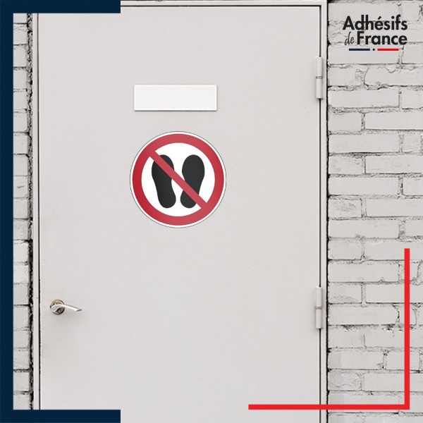 sticker autocollant norme iso 7010 interdiction de marcher ou de stationner à cet endroit